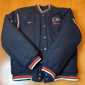 Nike Flyers reverseable jacket used size youth M/12-14.